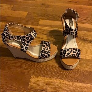 Leopard wedges